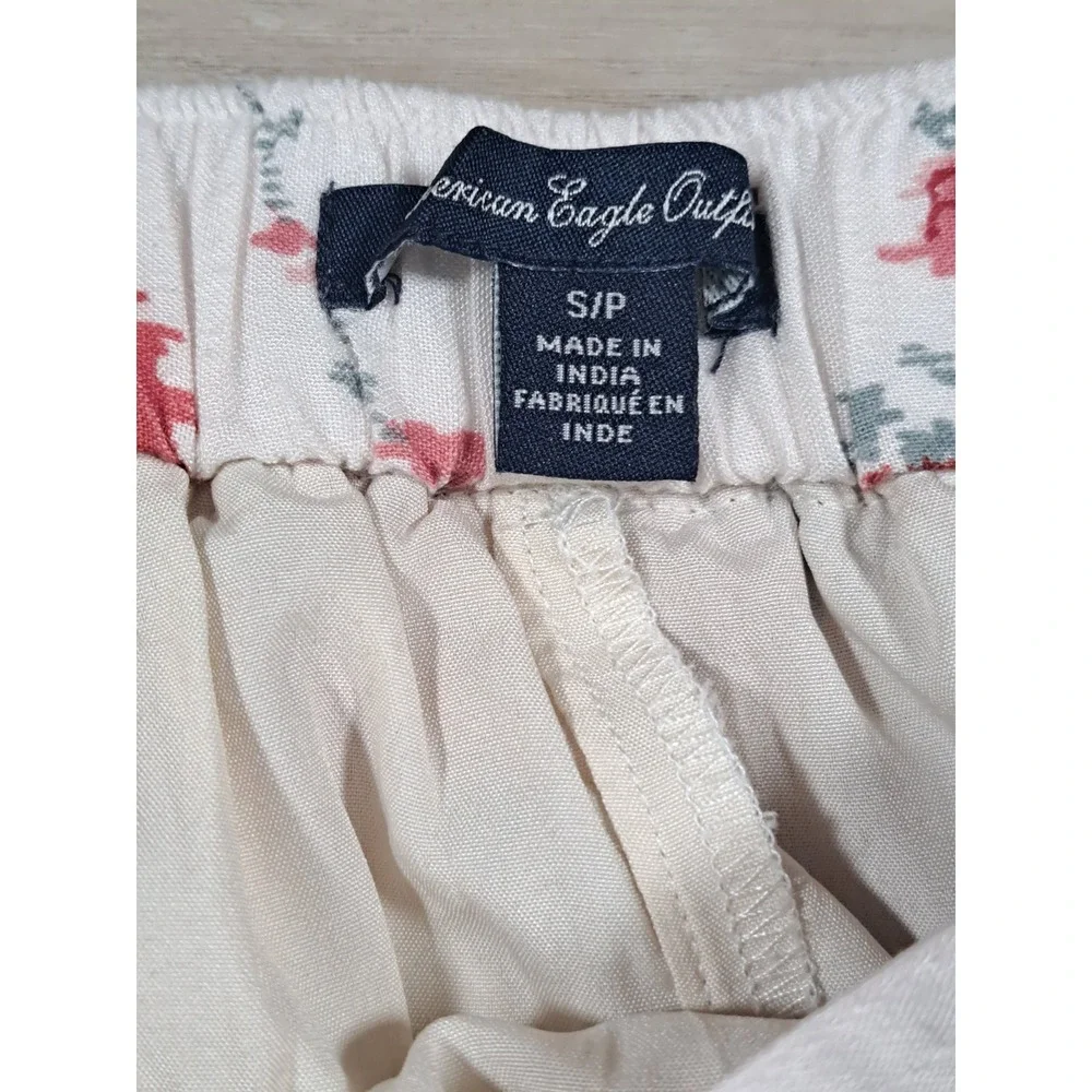 American Eagle Outfitters Floral Mini Skirt Red Cream Rose Viscose Small S/P Y2K